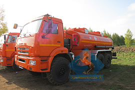 Автоцистерна нефтепромысловая АЦН-11